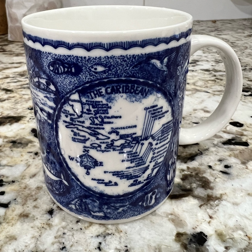 The American Gift Series Coffee Mugs”The Caribbean”. Blue and White